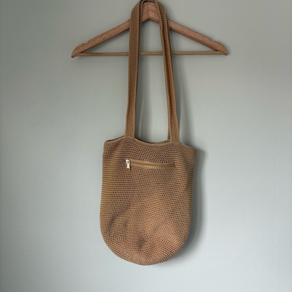 Elegant Tan Knit Tote Bag - Picture 2 of 3